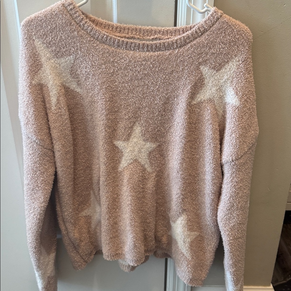 Francesca's Collections Blush Star Sweater